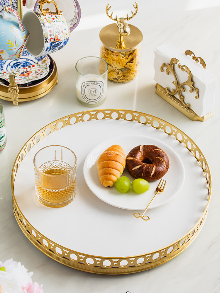Light luxury mirror brass rota - مراجعة Luxury Skincare Tray وسعره