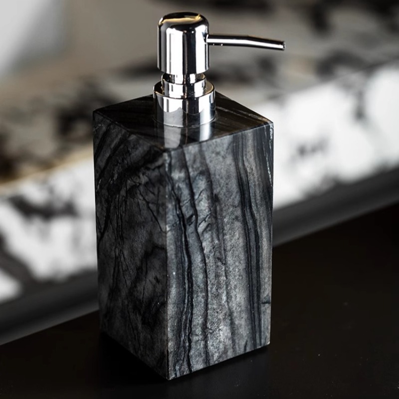 Natural Marble Soap Dispenser  - مراجعة Luxury Skincare Jars وسعره
